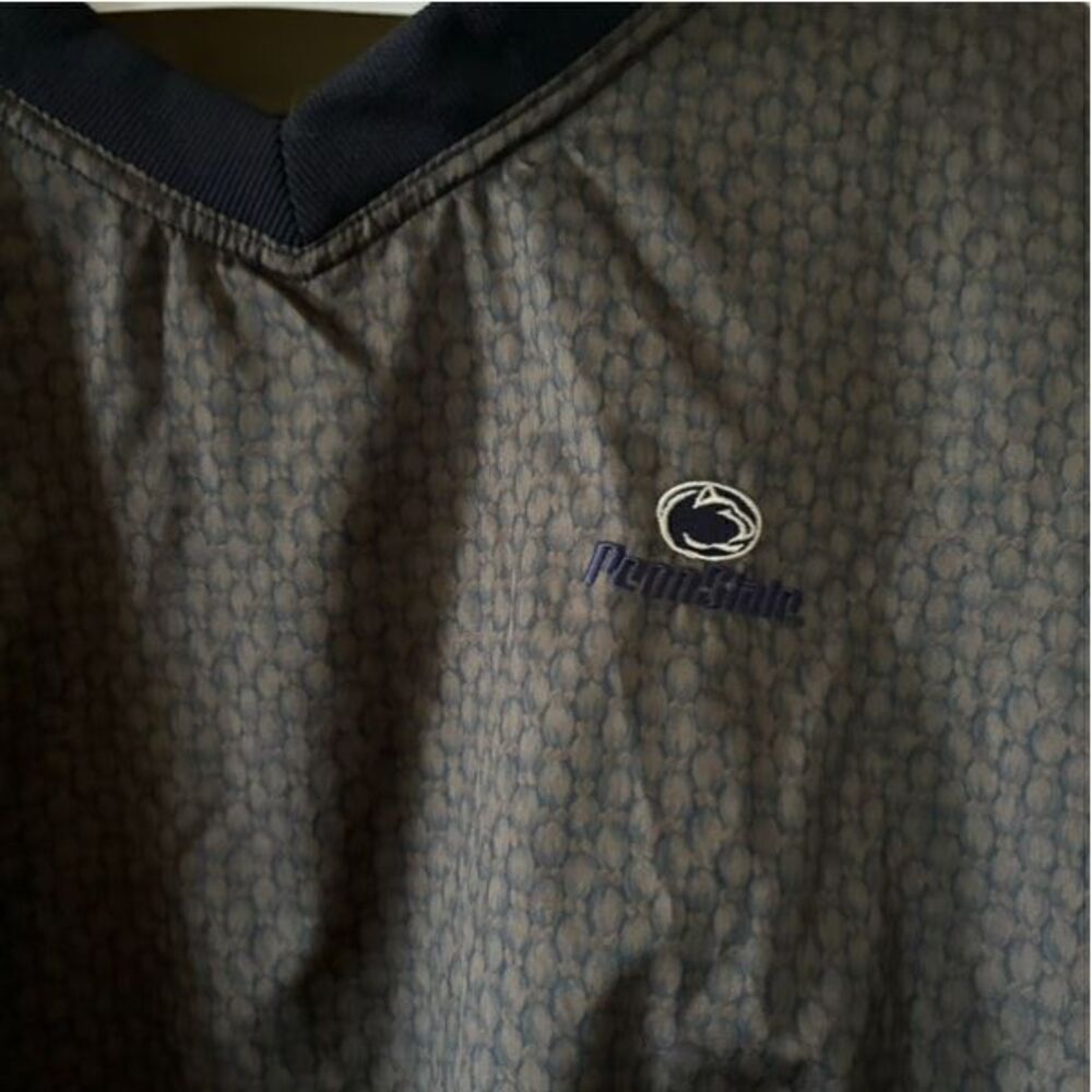 Penn State Size Large Pullover - Picture 2 of 5